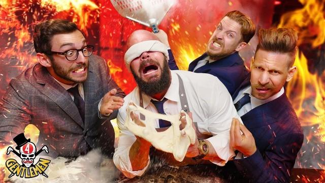 Fare la pizza bendati - Sfida tra Gentlemen