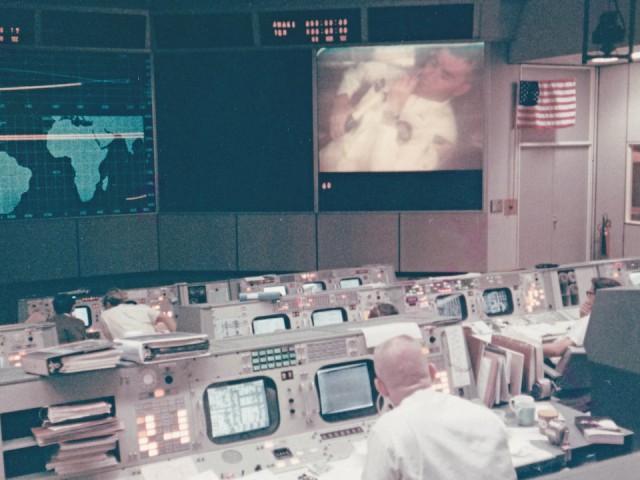 Mission Control: The Unsung Heroes of Apollo