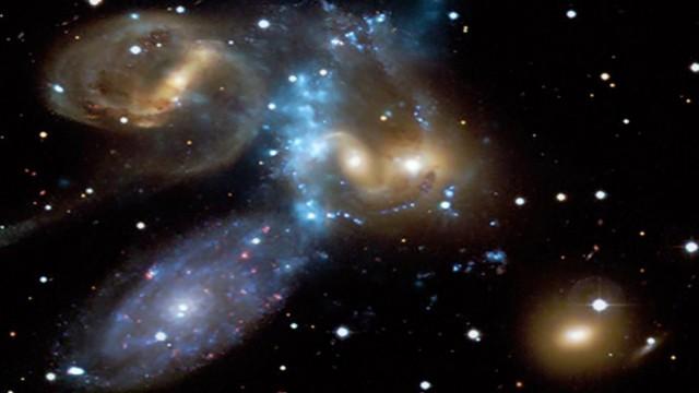 Fisicast #053 - Galáxias e Aglomerados