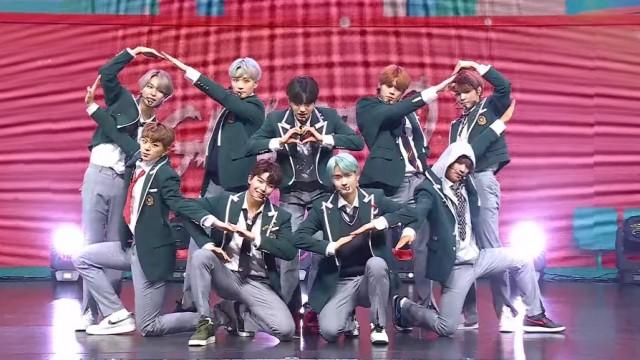 '밤샜다 (Up All Night)' Live Stage @Showcase