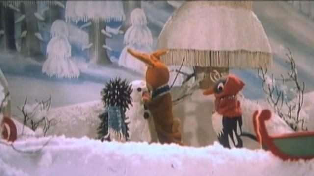 Frau Elster und der Wintervorrat