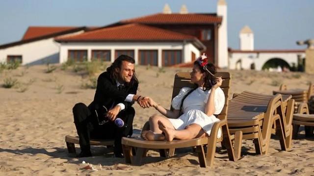 2011-2021, Tanışma ve Boşanma