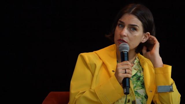 su Asmik Grigorian