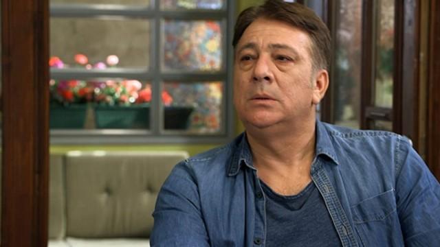 Ivan pomaže Adi da ostvari opasan plan