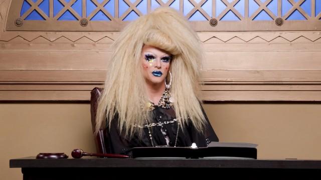 Queer Family Feud