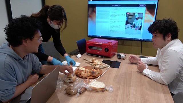 頼みの綱は...美味しいパン！