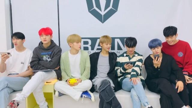 Who is 마니또