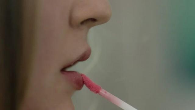 15h - Gloss