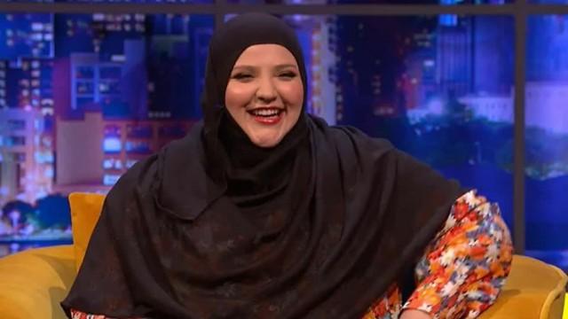 Ed Sheeran, Michael McIntyre, Fatiha El-Ghorri, Aisling Bea, Rob Delaney, Dwayne Johnson, Gal Gadot, Ryan Reynolds