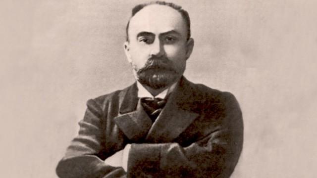 Revolutionary Russias