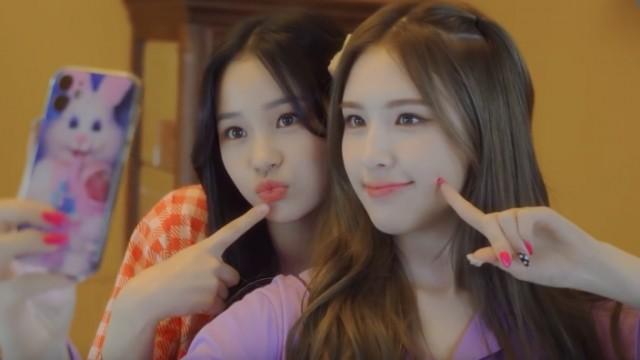 EP.46 Season's Greetings Behind