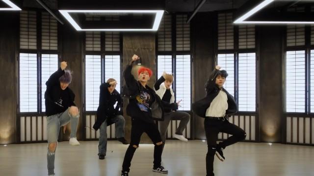 'Joker' Dance Practice Video