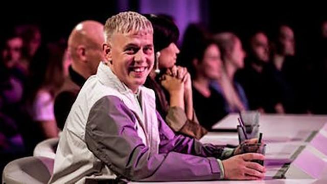 6 Chair Challenge - Martin Jensen