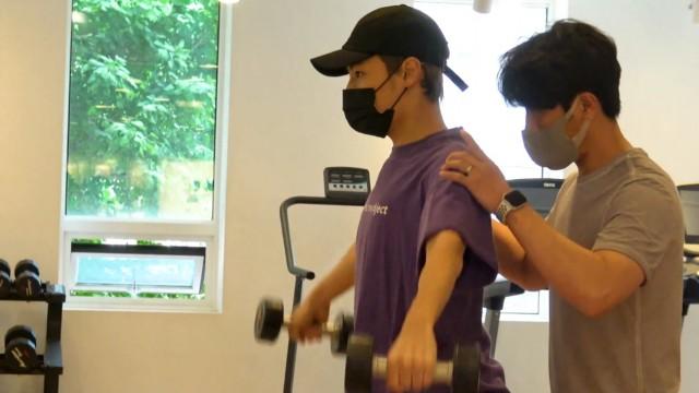 Debut D-2, LUMINOUS NOW