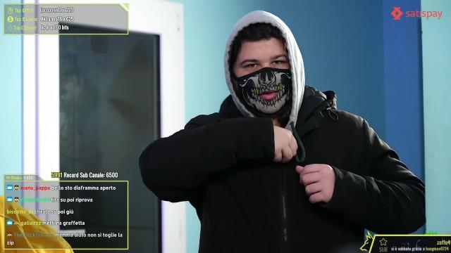 La carriera da STREAMER (p)IRL è fallimentare, mettetevelo in testa. | Cerbero Podcast #1201
