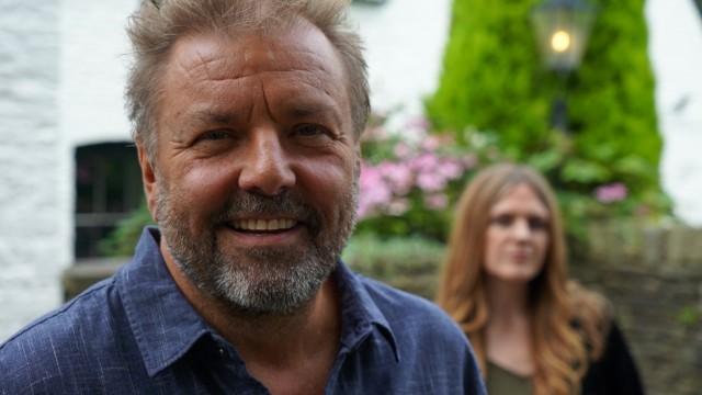 Martin Roberts