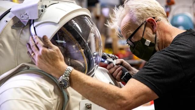 EPIC Spacesuit! (Part 2)
