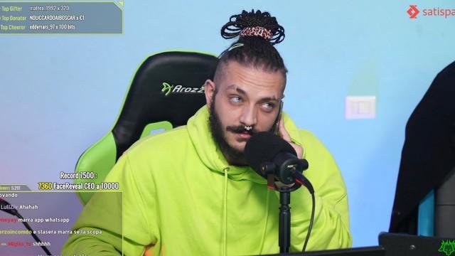 VENDONO APP per SPIARE WHATSAPP delle TUE EX… | Cerbero Podcast #1244