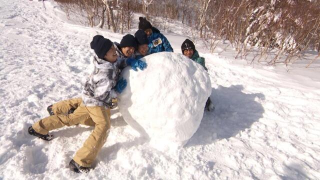 5年ぶり復活!雪玉どれだけ大きくできるか!