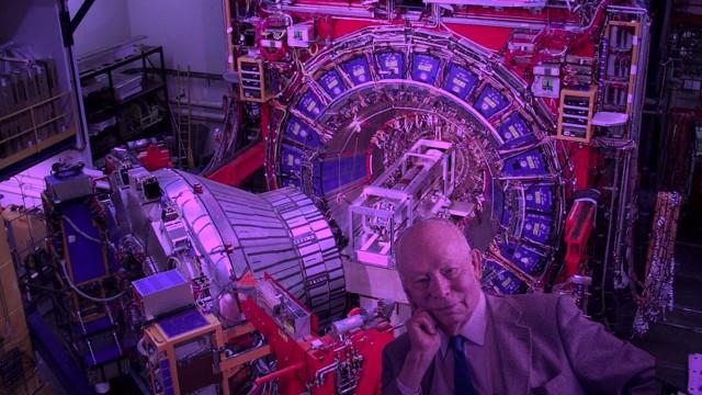 Fisicast #107 - A Medida do Bóson W