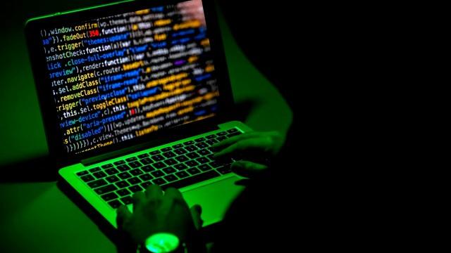 ¿Podría convertirse el conflicto en Ucrania en la primera gran ciberguerra?