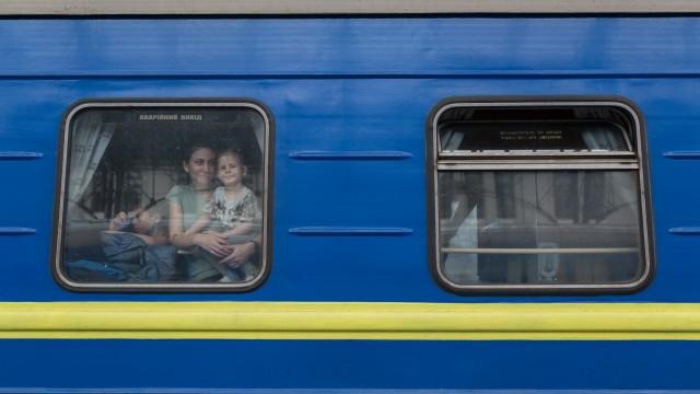 Los dos españoles que han ayudado a otros españoles a huir de la guerra de Ucrania