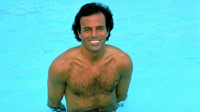 ¿Cómo consiguió Julio Iglesias convertirse en Julio Iglesias?