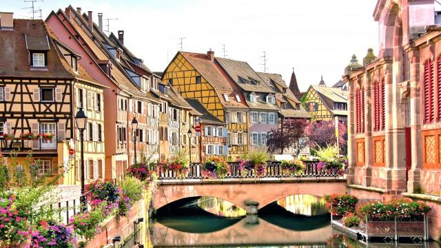 Francophone Towns and Villages