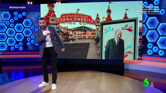 (18-05-22) Dani Mateo 'presenta' el parque temático del rey emérito en Sanxenxo