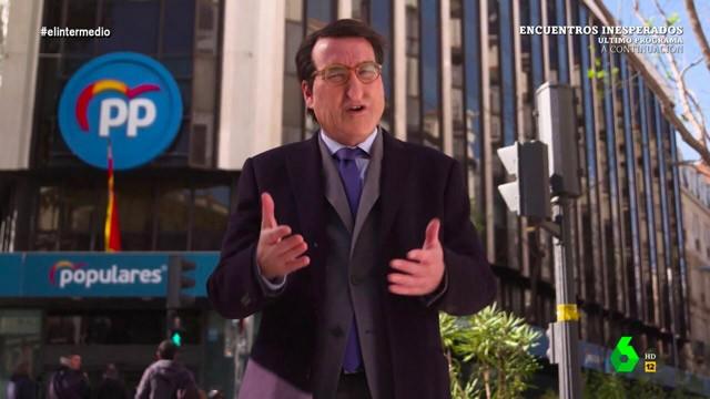 (19-05-22) Joaquín Reyes imita a Alberto Núñez Feijóo entre los gritos de los 'Ayusers'
