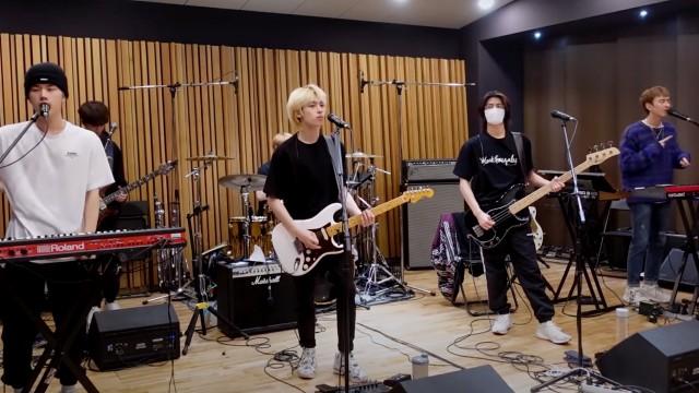 Xdinary Days #1 | Ta-da! Introducing XH's (a.k.a. Baby Rockstars) Energetic Ensemble Practice