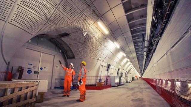 Inside the Elizabeth Line (1)