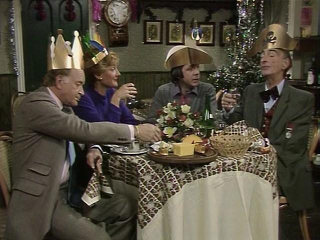 Christmas at Robin's Nest: No Room at the Inn