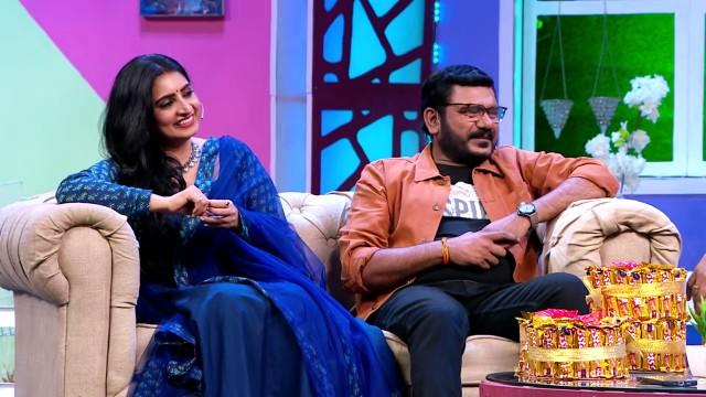 Pandian Stores on the Show
