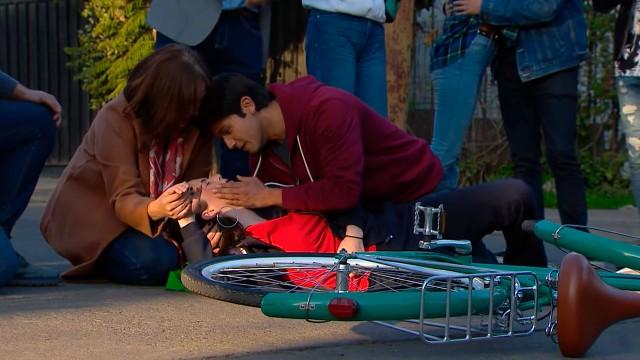 Monserrat sufre un accidente en bicicleta