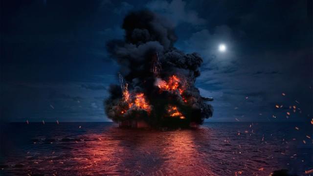 Inferno at Sea: The Deepwater Disaster