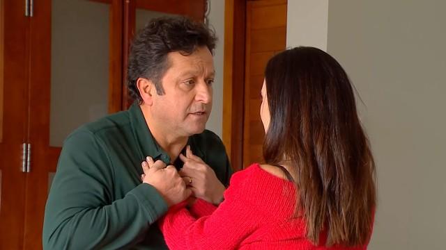 Lautaro le declara su amor a Catalina