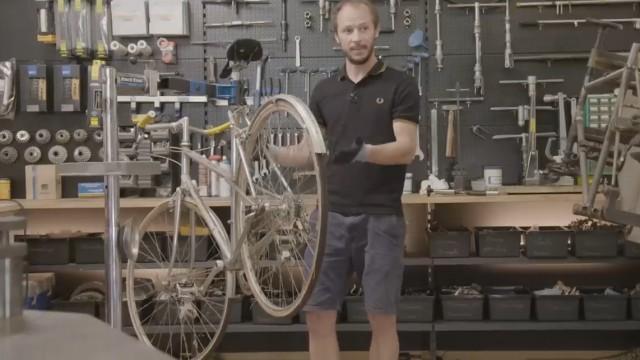 Wie man ein Vintage-Rennrad wieder fit für die Straße macht