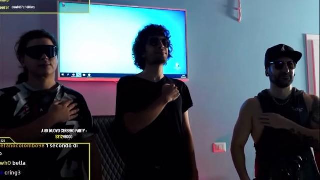 F IN CHAT PER LA REGINA ELISABETTA | Cerbero Podcast #1483