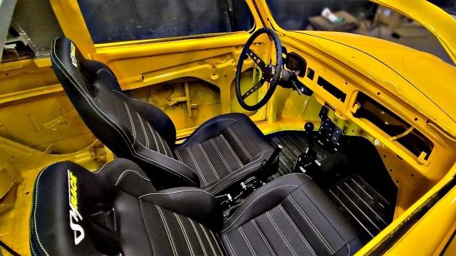 Montando interior do Ferrusca !