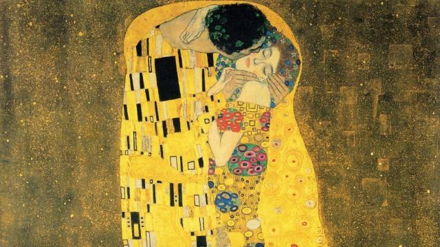 Gustav Klimt: The Kiss
