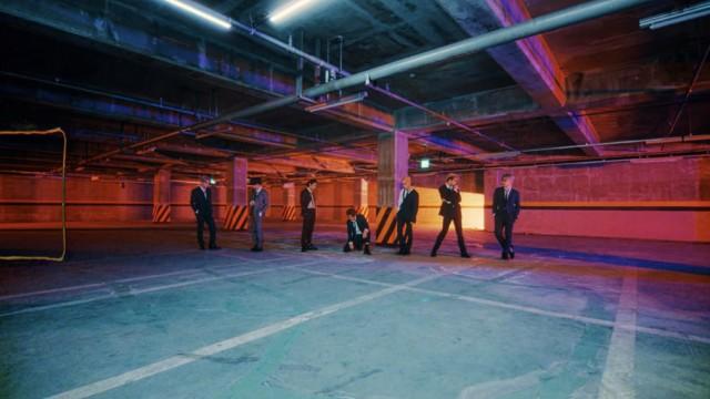 WayV 威神V 'Action Figure' Performance Video