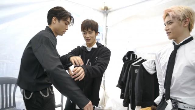 [N’-9] MARK AND HIS BROTHERS