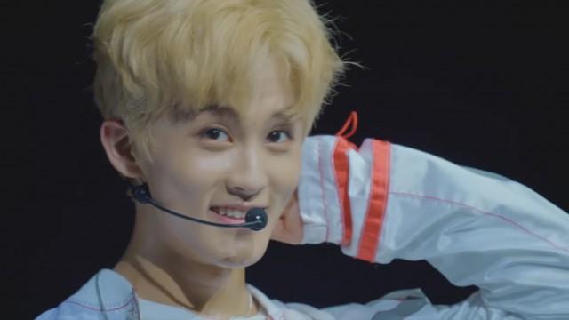 NCT 127 TAKES LOS ANGELES : 1ST WORLD TOUR _NCT 127 TO THE WORLD