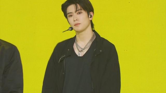 NCT 127 'Lemonade' Live @NCT 127 WORLD PREMIERE STICKER