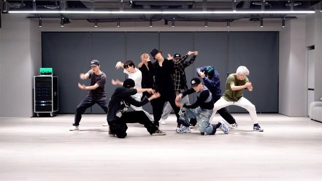NCT 127  'Lemonade' Dance Practice