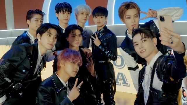 [Un Cut] Take #3｜'Sticker' MV Behind the Scene