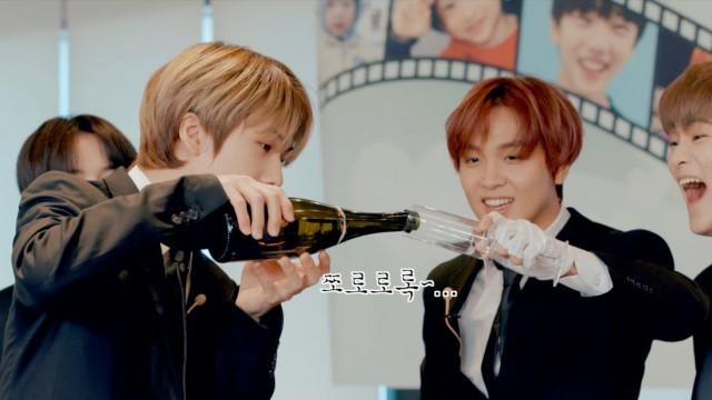 Park Jisung's Inauguration Ceremony(?) | Park Jisung! Follow us to the Roof #1 | Rooftop Fight