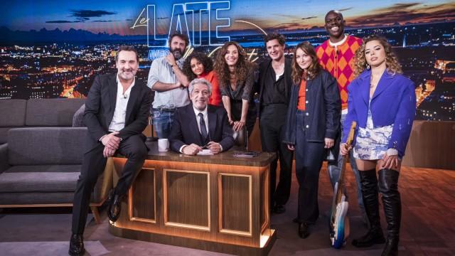 Anaïs Demoustier, Gilles Lellouche, Vincent Lacoste, Doria Tillier, Oulaya Amamra, Quentin Dupieux, Jean-Pascal Zadi