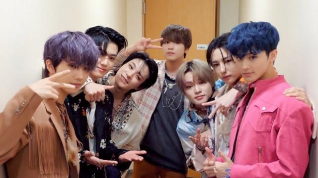 Finally first broadcast~ it's first broadcast~ that first broadcastㅣHot Sauce Music Shows Waiting Room Behind